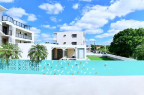 Hotel Yanbarinia